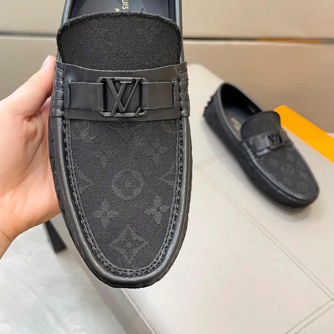 Factory price: 460💰LV men's beanie shoes 2025 official website synchronization 〈market top version〉cowhide with denim➕black cow lining original packaging. Size 38-45